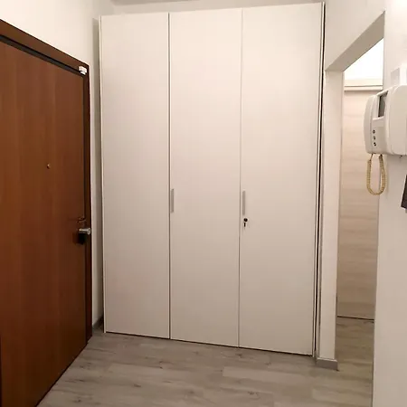 - La Casa Di Ila Apartment