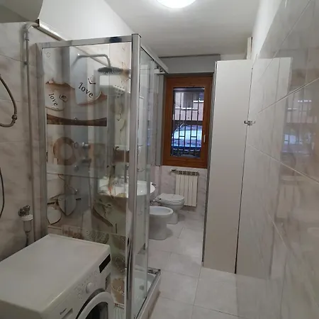 - La Casa Di Ila Apartment *